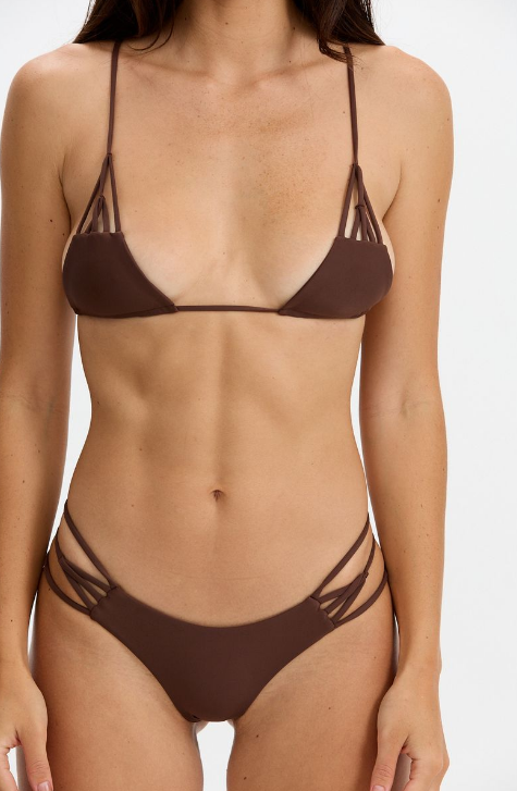 BENOA26-LUNA TOP-COCONUT