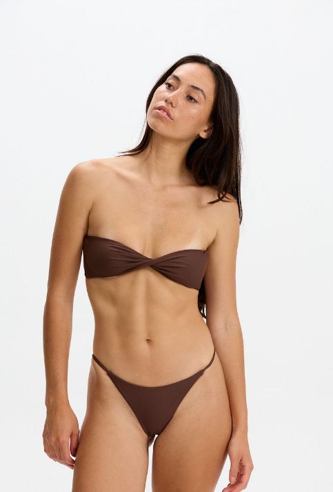 BENOA26-CANGGU TOP-COCONUT