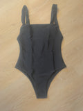 BENOA25 SANDY ONE PIECE - BLACK