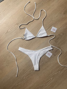 BH-MICRO TRIANGLE -WHITE PUFF LEOPARD